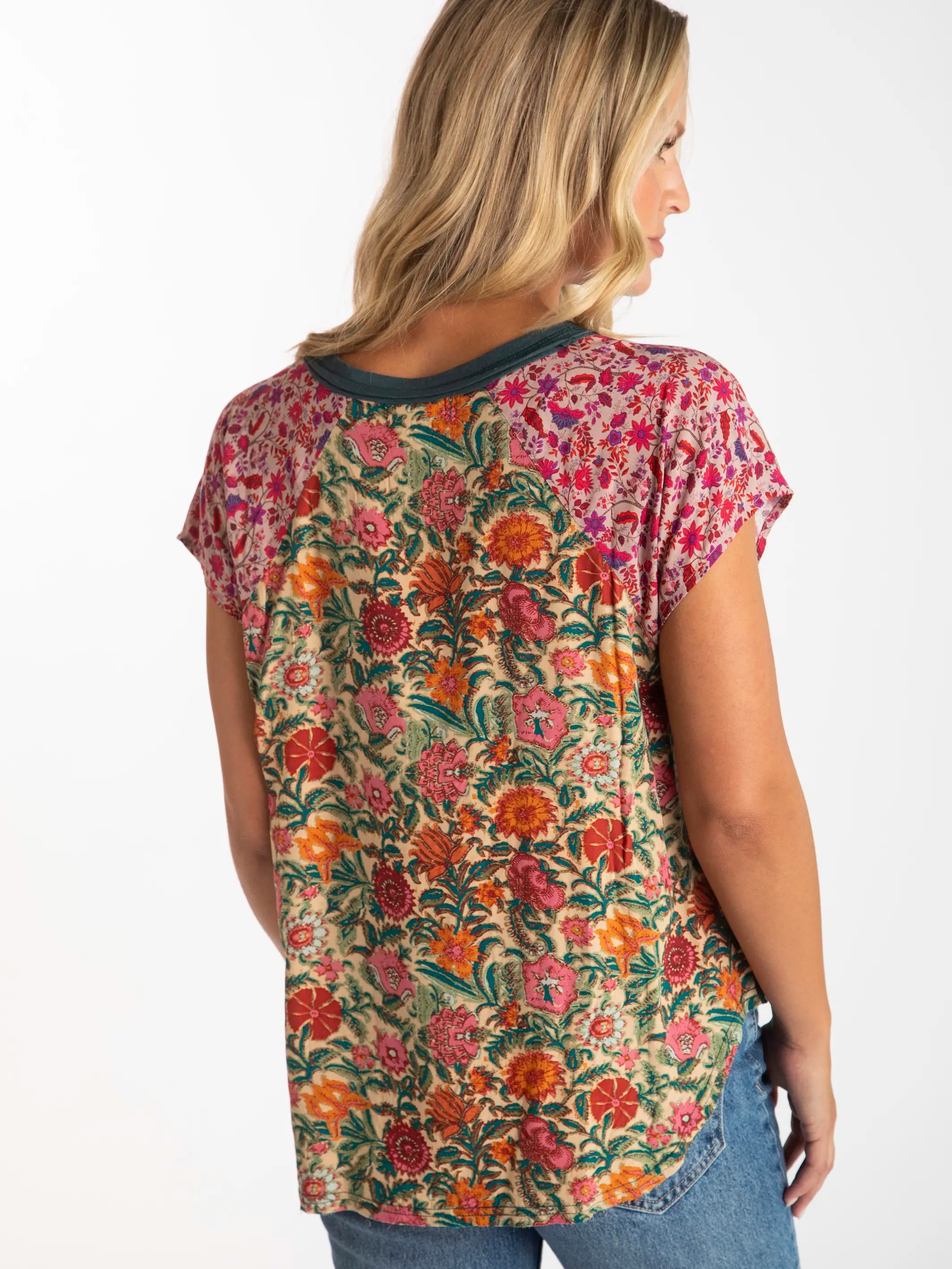 Clearance Sale, All Cheap Daphne Mixed Print Top - Tan Magenta Mixed Floral