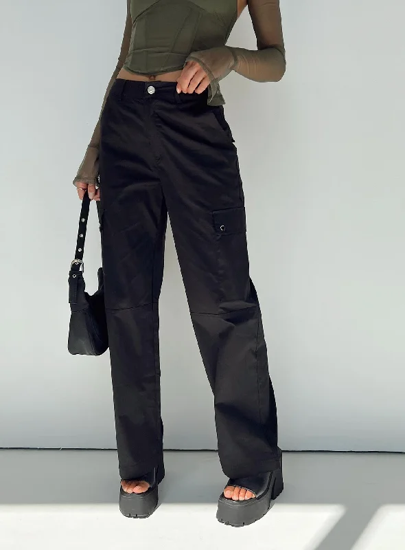 Trendy Threads Toscan Cargo Pants Black