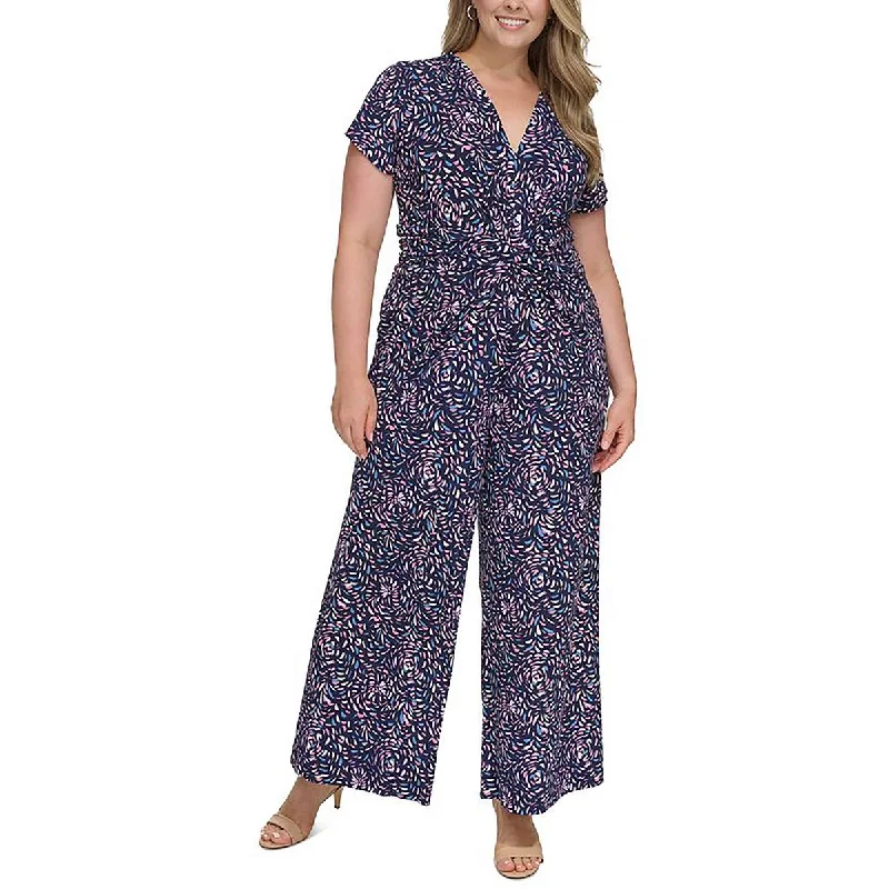 Women's Clothing for All Occasions Vince Camuto Womens Plus Printed V-Neck Jumpsuit