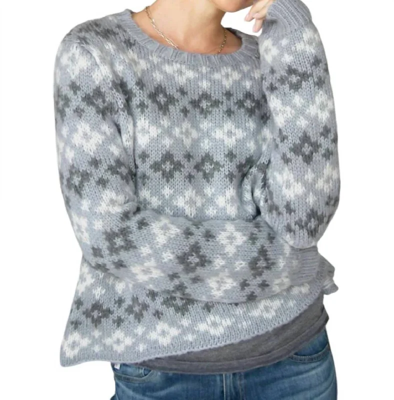 Casual Yet Stylish Separates Shrunken Fair Isle Sweater In Sterling Multi