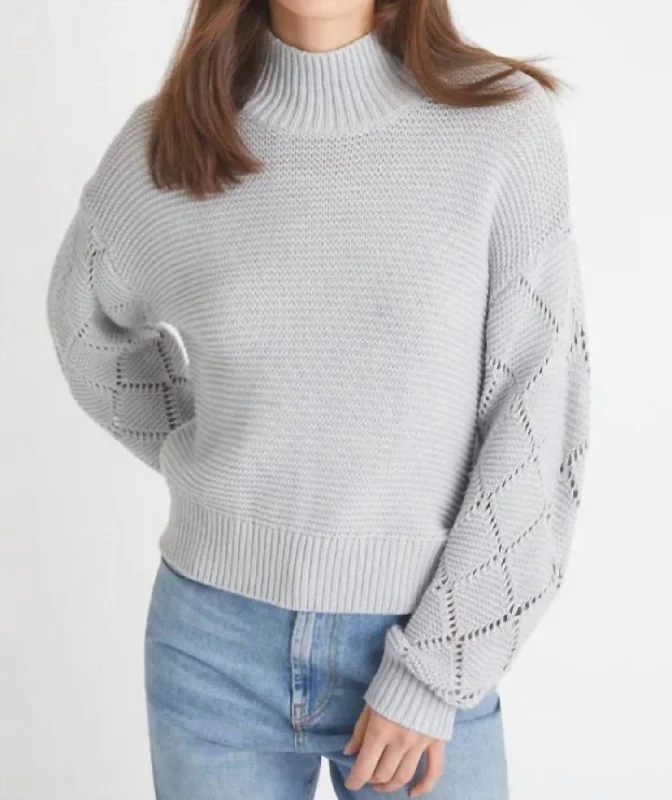 Bid Farewell To The Old Season Talia Diamond Stitch Pullover In Iceberg