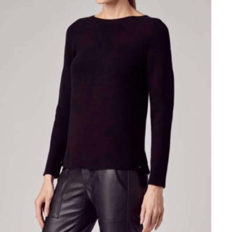 Step Ahead, Lead The Trend Carter Sweater In Black