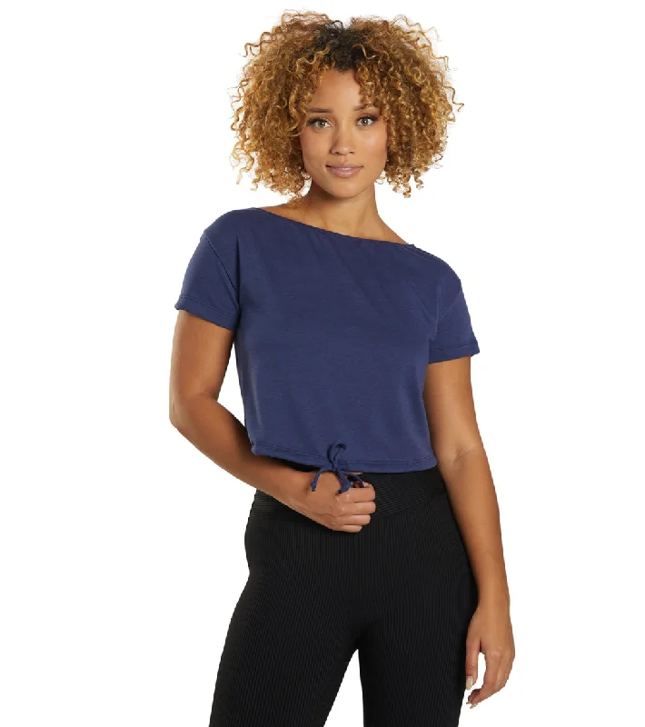 Sophisticated Style NUX Boat Crop Navy